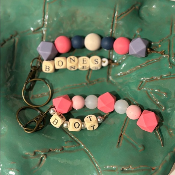 Silicone Beaded‎ Keychains - Picture 2 of 8
